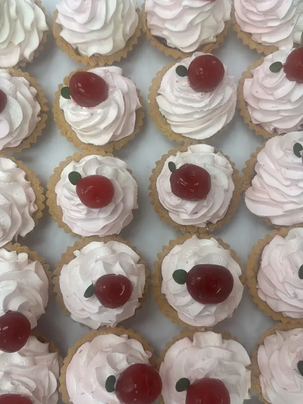 Cherry tartlet