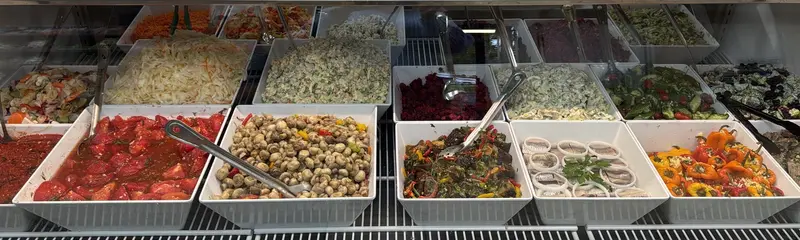 Salad case